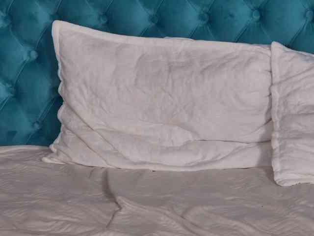 ElefteriaBlys webcam