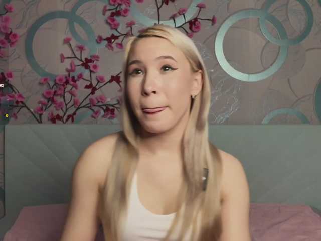 Amandalovea live cam on BongaCams