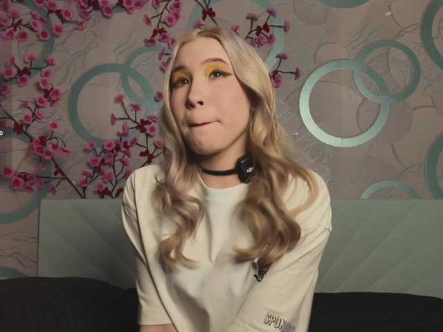 Amandalovea live cam on BongaCams