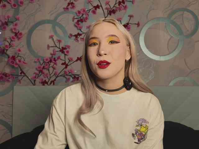 Amandalovea webcam