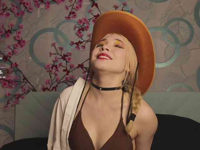 amandalovea's live room