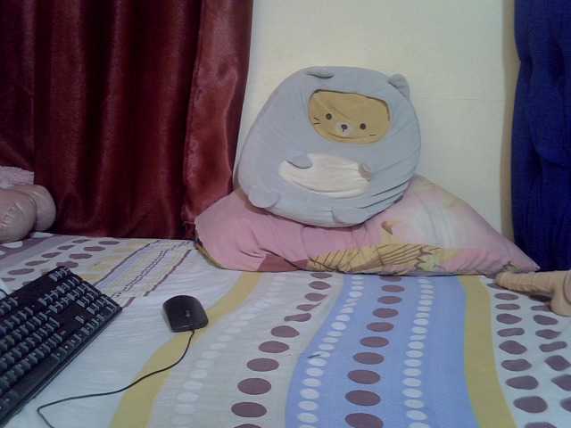 Cutecassie live cam on BongaCams
