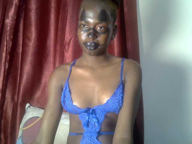 Cutecassie live cam on BongaCams
