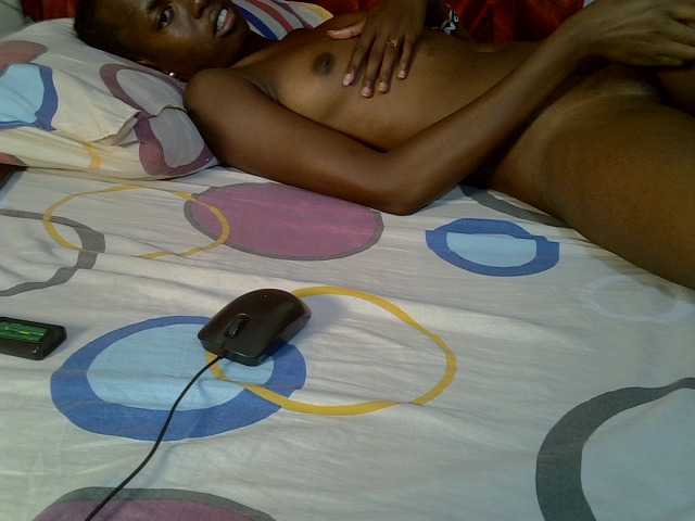 Cutecassie live cam on BongaCams