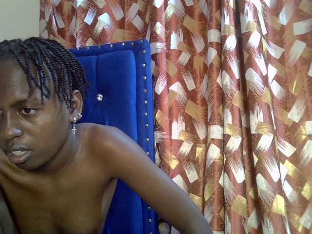 Cutecassie live cam on BongaCams