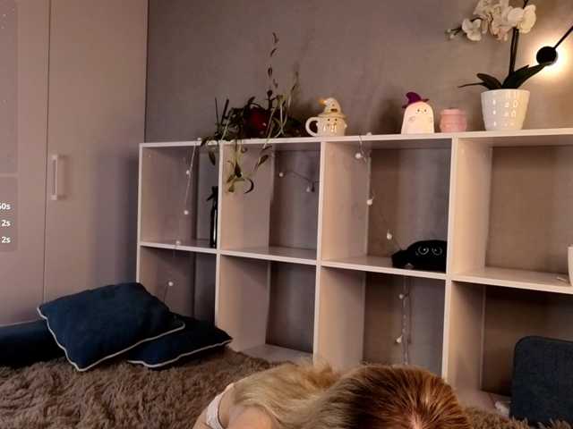 blondiecharm live cam preview
