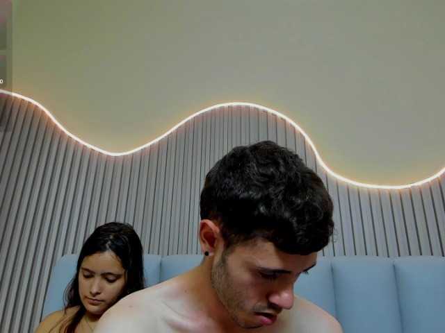 lauraycamilo live cam preview