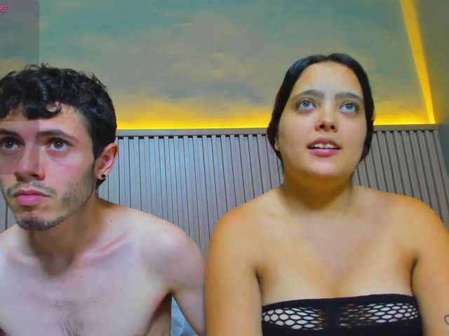 lauracamilo live cam on BongaCams