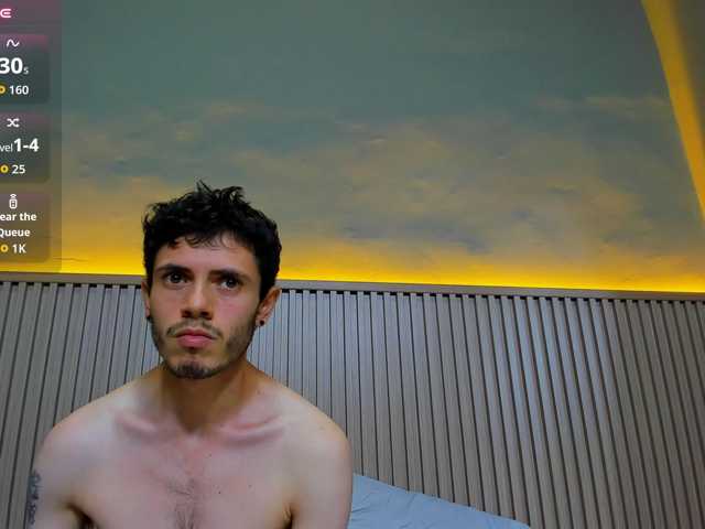 lauracamilo live cam on BongaCams