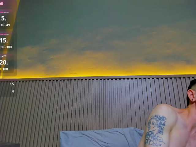 lauracamilo live cam on BongaCams