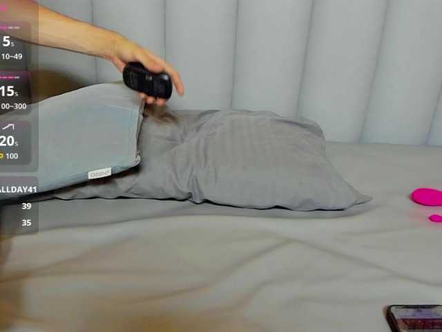 lauracamilo live cam on BongaCams