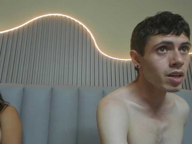 lauracamilo live cam on BongaCams