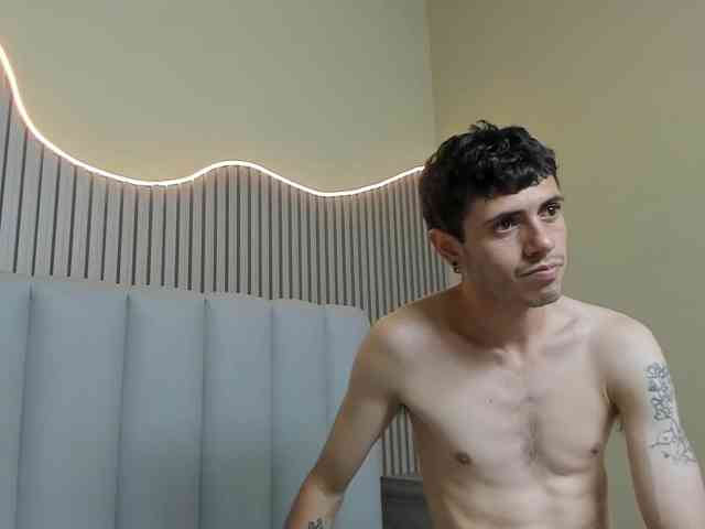 Modelo: lauraycamilo
