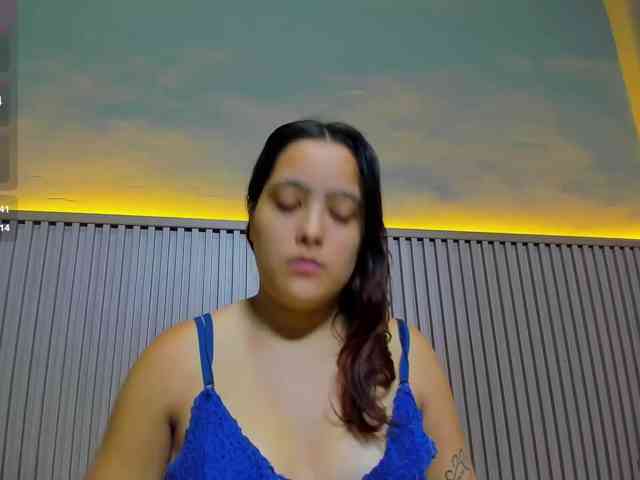 lauraycamilo's live room
