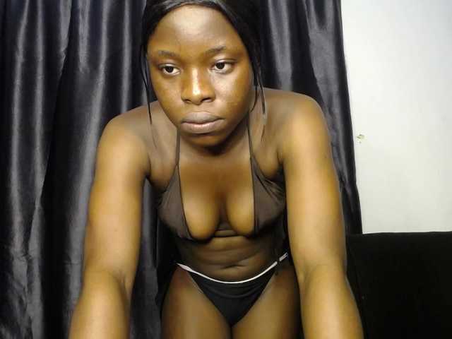Amayababy4 live cam preview