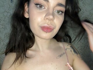 Emilyy19
