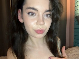 Emilyy19