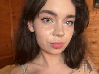 Emilyy19