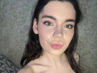 Emilyy19