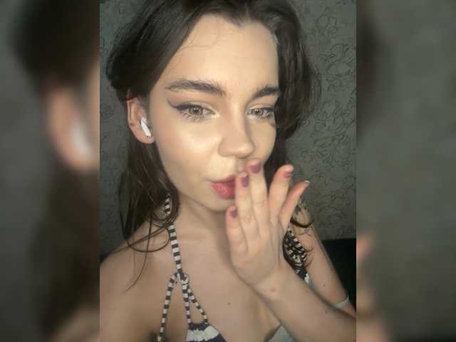 Emilyy19