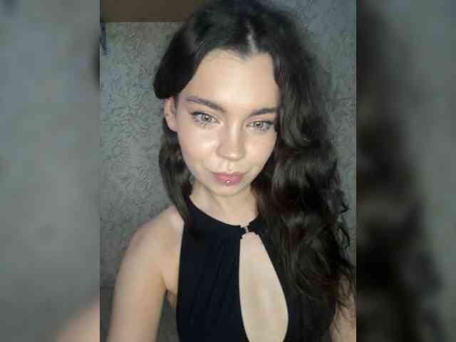 Model: Emilyy19
