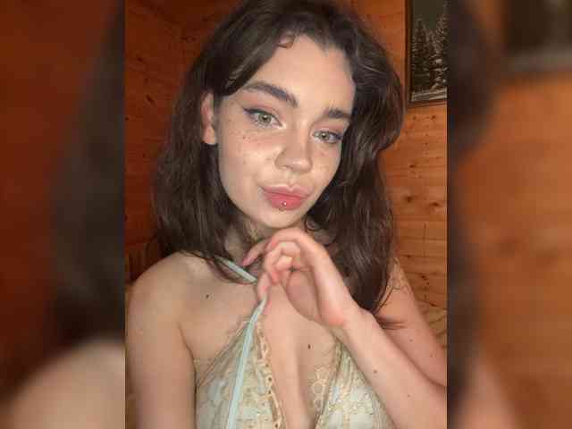 Emilyy19