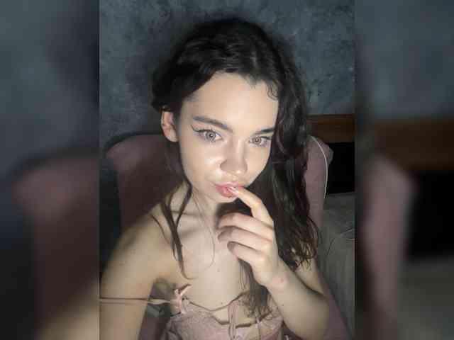 Emilyy19