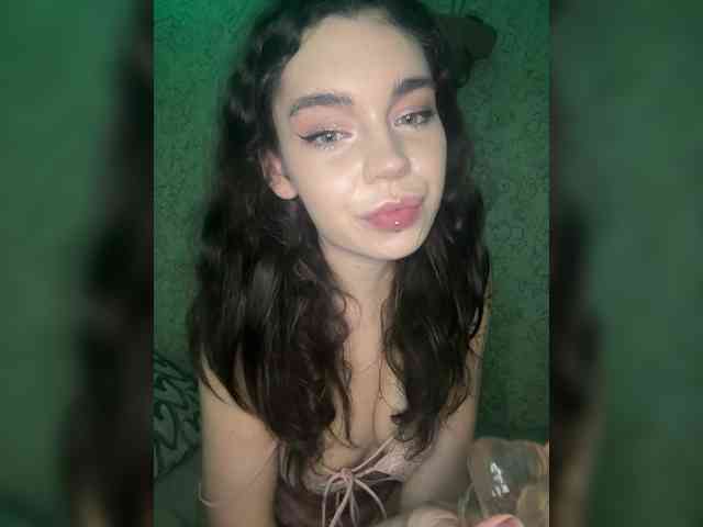 Emilyy19