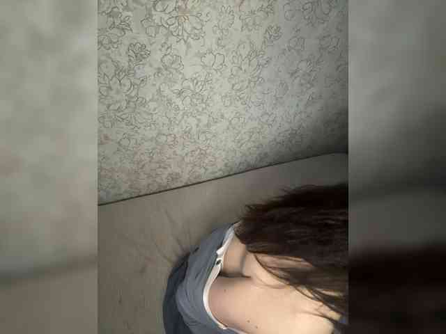 Model: Emilyy19