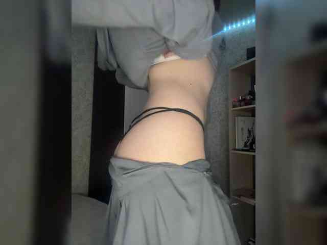 Model: Emilyy19