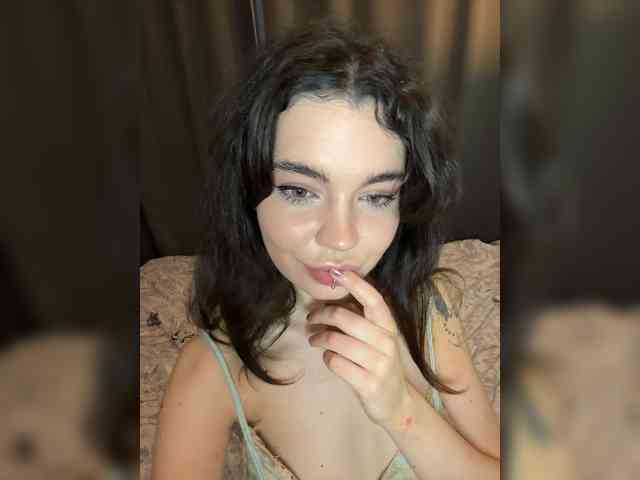 emilyy19's profile