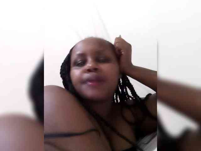 SweetBella-2 webcam