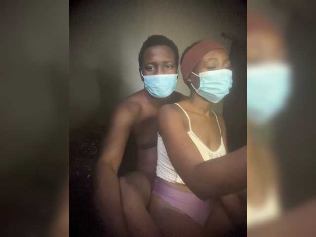 SlutttyDuo live cam on BongaCams