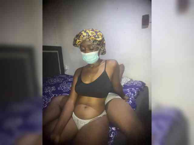 SlutttyDuo webcam