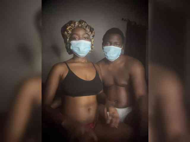 SlutttyDuo webcam