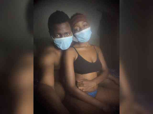 SlutttyDuo webcam