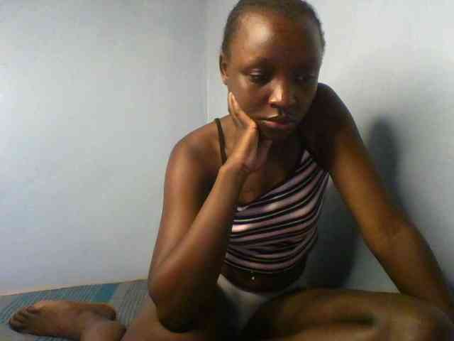 Model: Evalyne