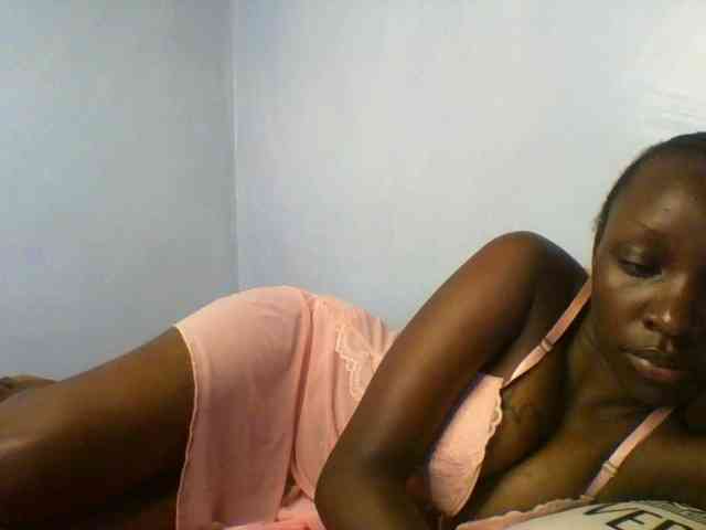 Evalyne webcam