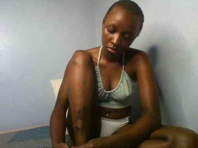 Evalyne webcam