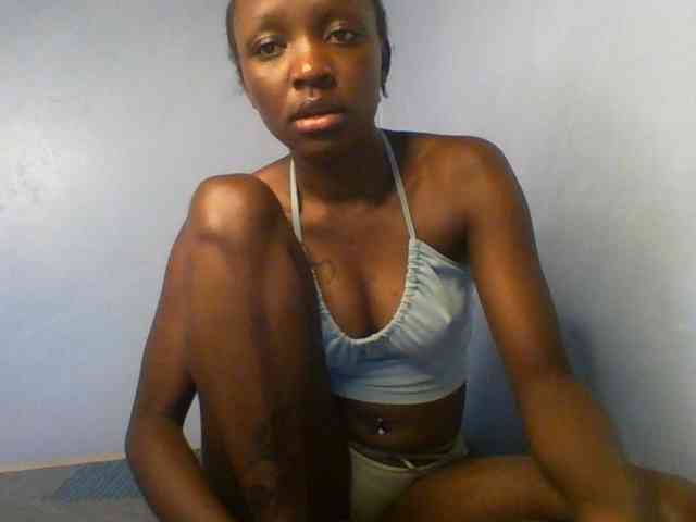 Evalyne webcam