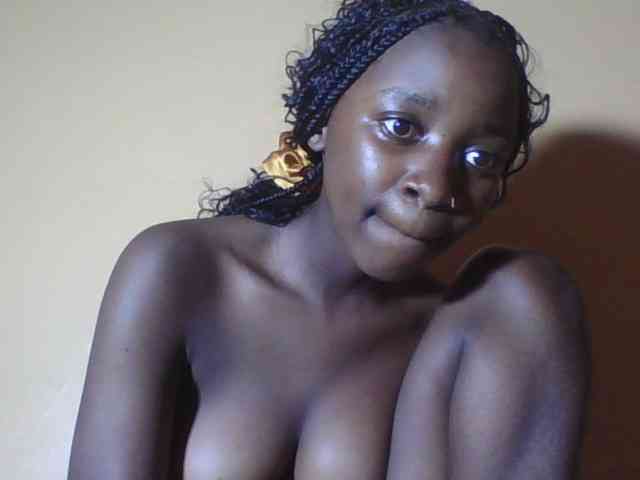 EbonyKiss