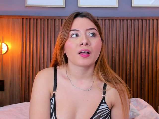 Sarabloom4