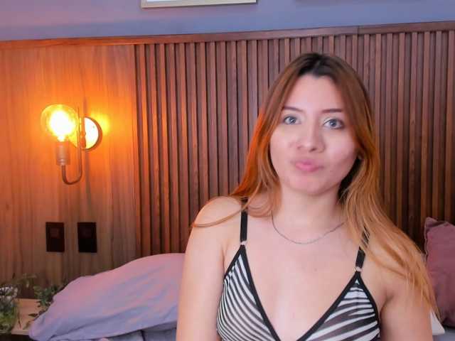 Sarabloom4