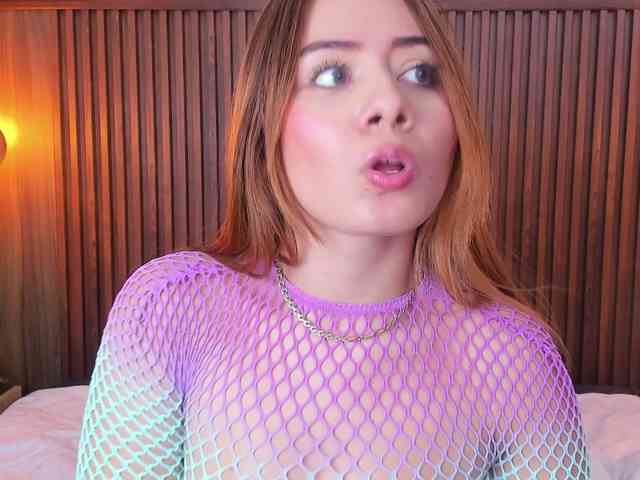 Sarabloom4