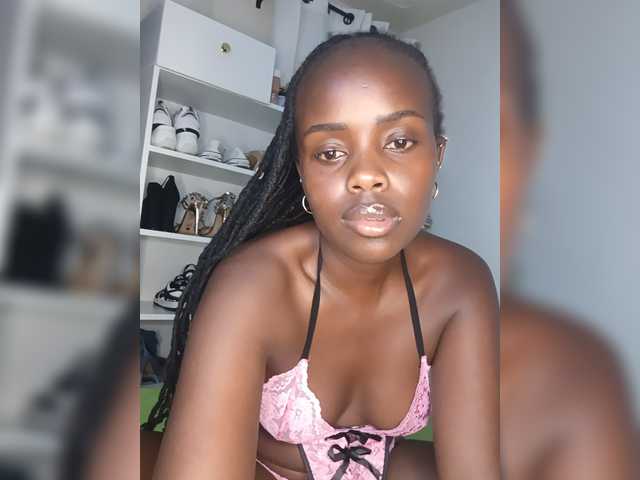 MidnightMuseX live cam on BongaCams