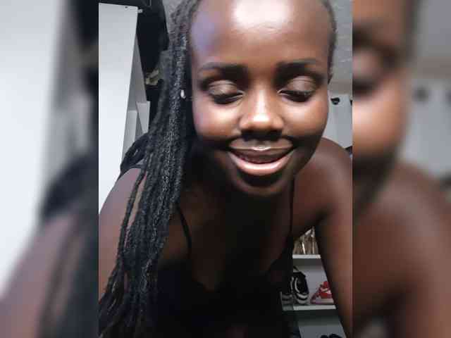 MidnightMuseX webcam