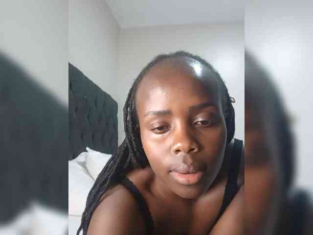 MidnightMuseX webcam