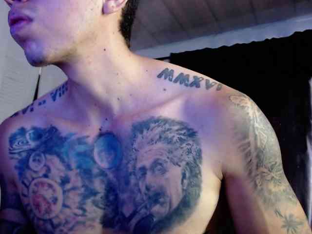 Adamtattoo