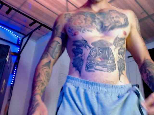 Adamtattoo