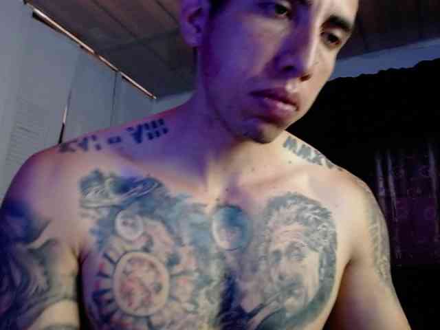Adamtattoo